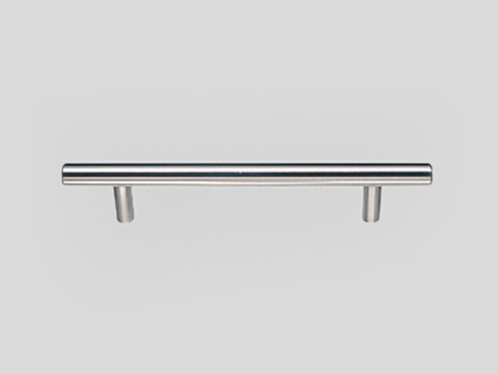 Metal handle, Stainless steel finish, Gloss